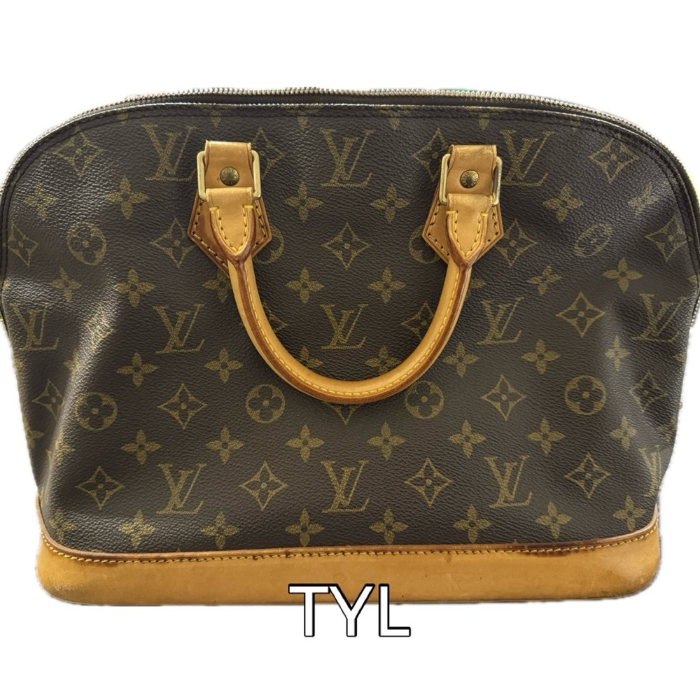 Louis Vuitton Alma Authenthic Monogram M51130 (Japan)